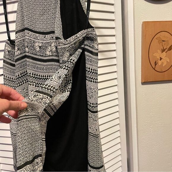 Bailey 44 Sleeveless Top - Picture 3 of 5